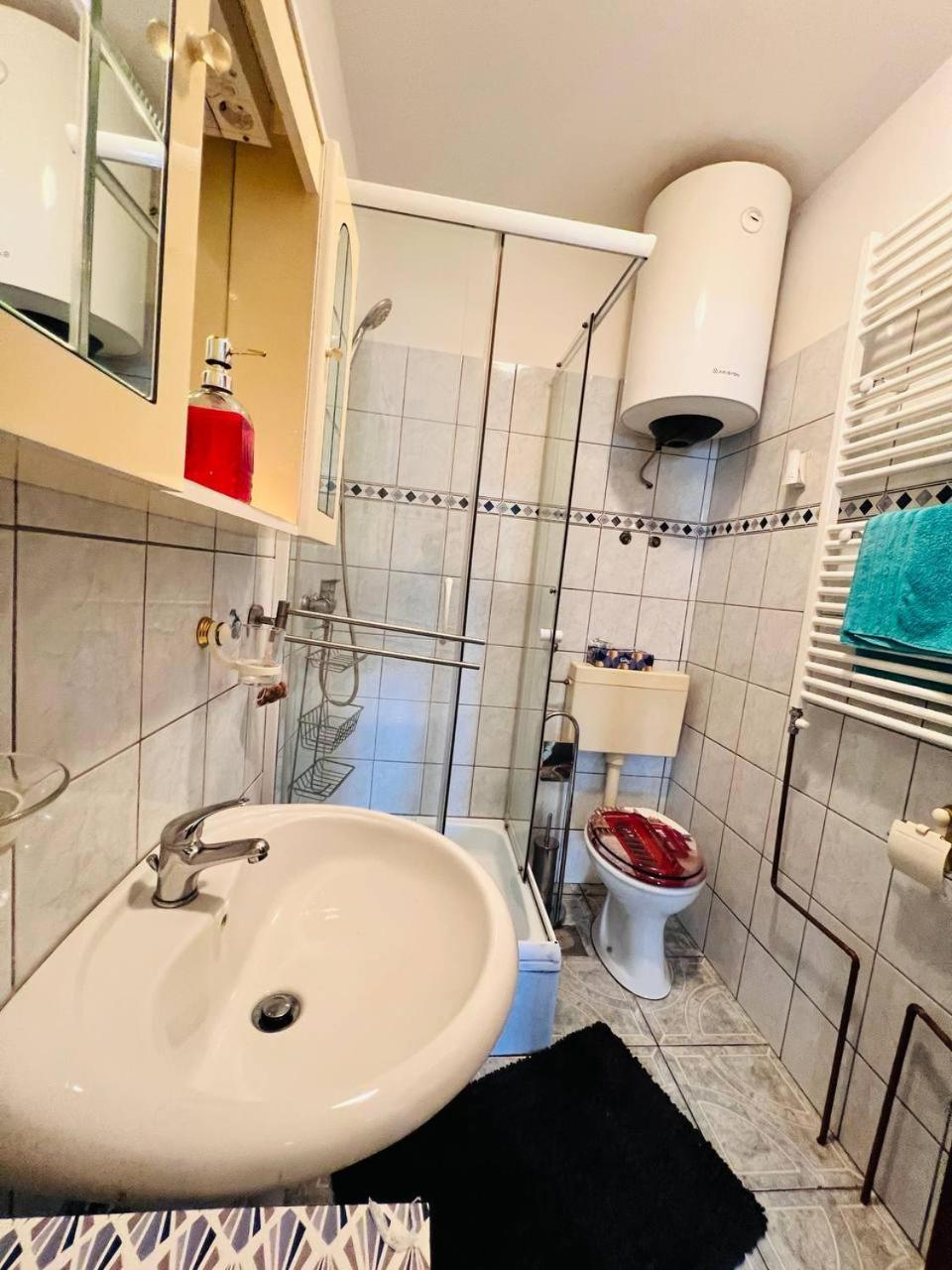 Mira Apartament *